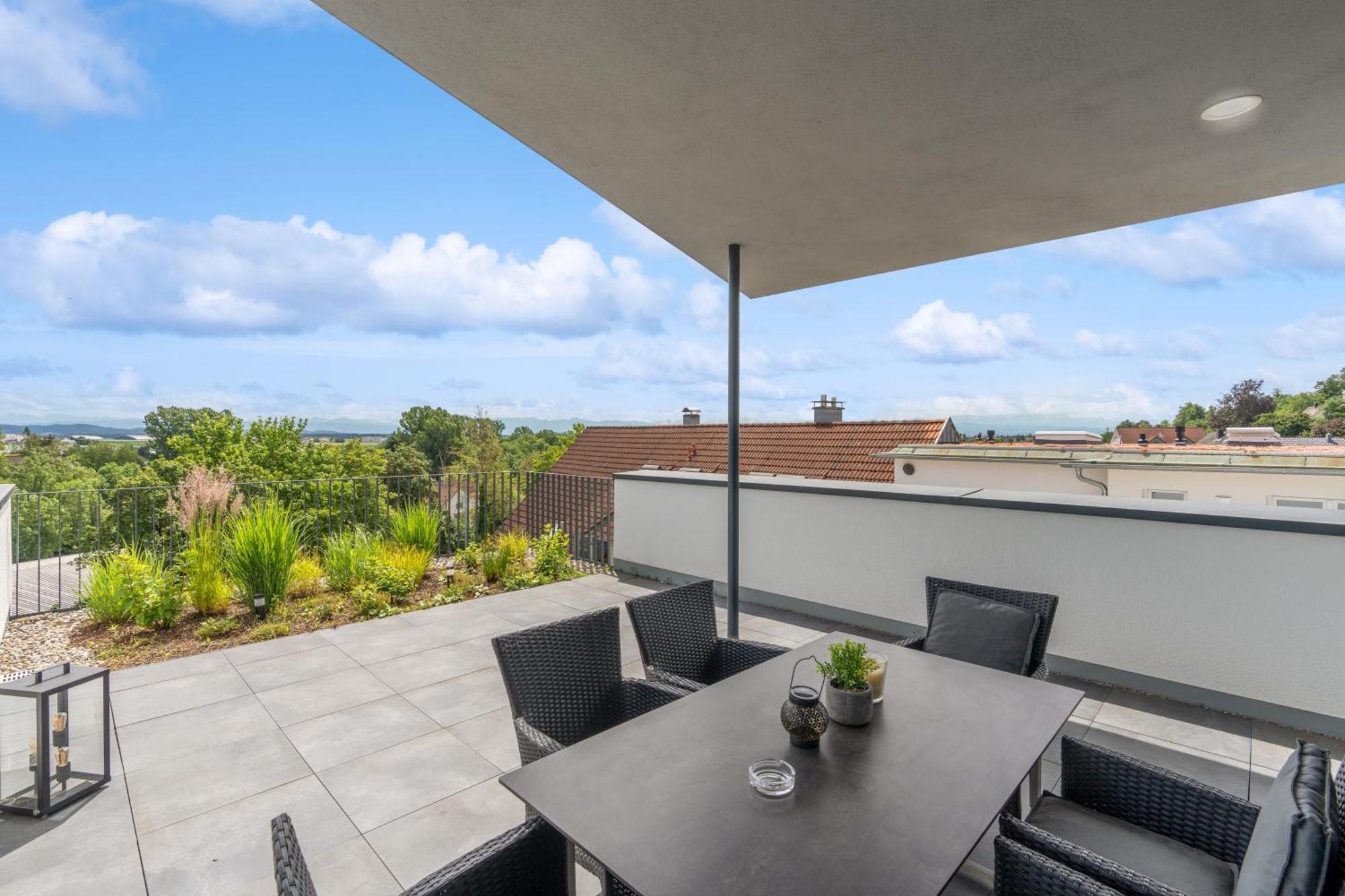 شقة Anytime - Penthouse Mit Terrasse Und Bergsicht FDH المظهر الخارجي الصورة